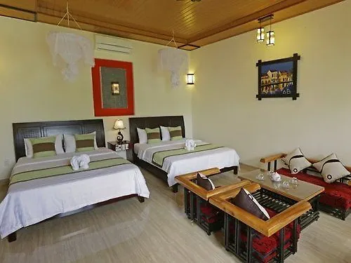 Countryside Moon Homestay Χόι Αν